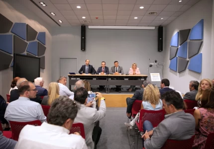 Ομιλία Υπουργού Υγείας Βασίλη Κικίλια στην εκδήλωση για την έναρξη της διανομής των ογκολογικών φαρμάκων απευθείας στις ιδιωτικές κλινικές