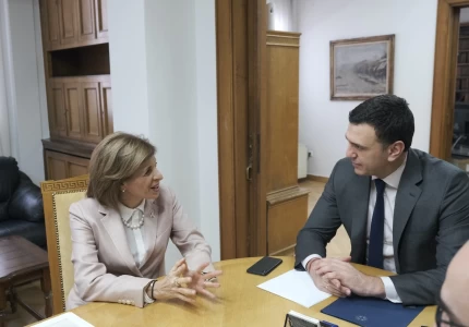 Συνάντηση Υπουργού Υγείας Βασίλη Κικίλια με την Επίτροπο Υγείας και Ασφάλειας Τροφίμων Στέλλα Κυριακίδου