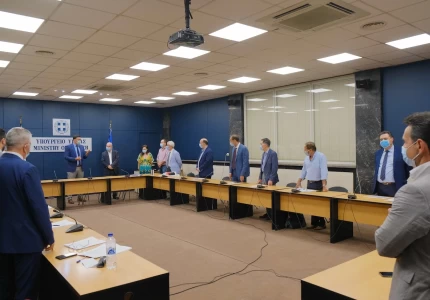 Παρουσία του Υπουργού Υγείας Βασίλη Κικίλια υπογράφηκαν οι συμβάσεις κτιριακής διαμόρφωσης για τη δημιουργία νέων 174 κλινών ΜΕΘ και ΜΑΦ, δωρεά του Ιδρύματος Σταύρος Νιάρχος