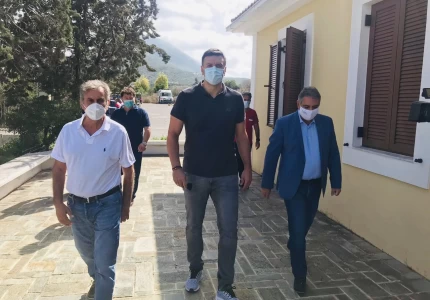 Επίσκεψη Υπουργού Υγείας Βασίλη Κικίλια στο Κέντρο Υγείας Πύλου