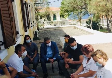 Επίσκεψη Υπουργού Υγείας Βασίλη Κικίλια στο Κέντρο Υγείας Πύλου
