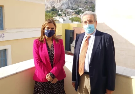 Συνάντηση Υφυπουργού Υγείας Ζωής Ράπτη με τον Καθηγητή Παναγιώτη Μπεχράκη