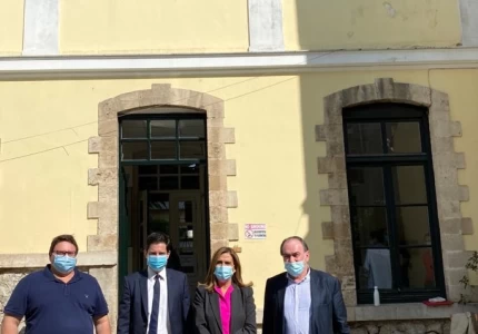 Επίσκεψη Υφυπουργού Υγείας Ζωής Ράπτη στο Αιγινήτειο Νοσοκομείο