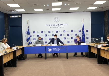 Συνάντηση με αντικείμενο τη διαχείριση της αυξημένης πίεσης στις ΜΕΘ των Νοσοκομείων της Αττικής συγκάλεσε ο Υπουργός Υγείας Βασίλης Κικίλιας