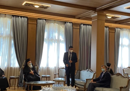 Στη συνεδρίαση της Διαρκούς Ιεράς Συνόδου ο Υπουργός Υγείας Βασίλης Κικίλιας και ο Καθηγητής Σωτήρης Τσιόδρας