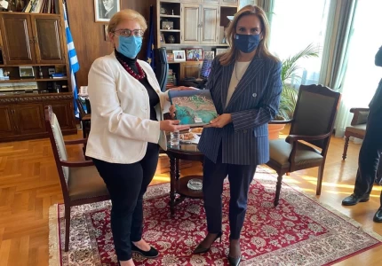 Επίσκεψη Υφυπουργού Υγείας Ζωής Ράπτη στο Ρέθυμνο και στο Αρκαλοχώρι Ηρακλείου