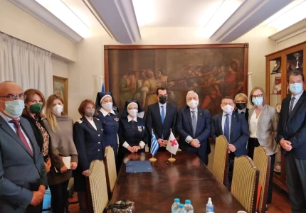 Υπογραφή Μνημονίου Συνεργασίας Υπουργείου Υγείας - Ελληνικού Ερυθρού Σταυρού