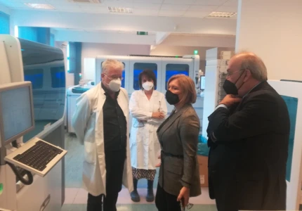 Η αναπληρώτρια Υπουργός Υγείας Μίνα Γκάγκα στο Εθνικό Κέντρο Αιμοδοσίας