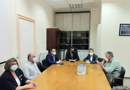 Επίσκεψη Υπουργού Υγείας Θάνου Πλεύρη στο ΓΝΑ Λαϊκό