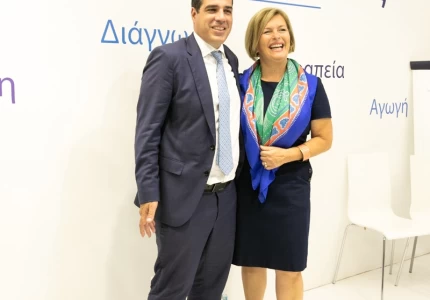 Εγκαίνια του περιπτέρου του Υπουργείου Υγείας στη ΔΕΘ