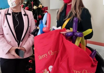 Χριστουγεννιάτικη επίσκεψη της Αναπληρώτριας Υπουργού στο «Νοσοκομείο Παίδων Πεντέλης»