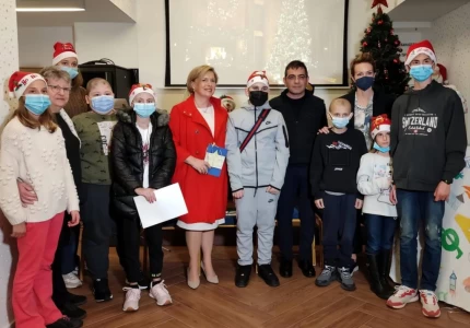 Κοντά στα παιδιά της «Φλόγας»