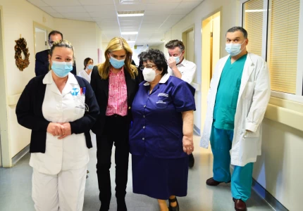 Επίσκεψη  Υφυπουργού Υγείας Ζωής Ράπτη στο Γενικό Ογκολογικό Νοσοκομείο Κηφισιάς «Οι Άγιοι Ανάργυροι»