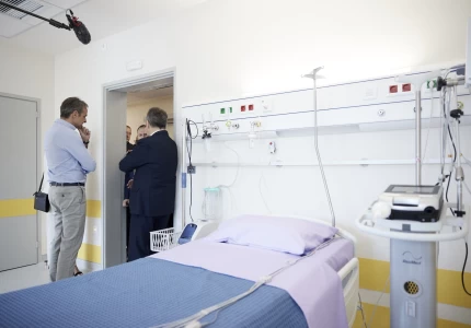 Επίσκεψη του Πρωθυπουργού, Κυριάκου Μητσοτάκη με τον Υπουργό Υγείας, Μιχάλη Χρυσοχοΐδη στο Νοσοκομείο «Παπανικολάου» 