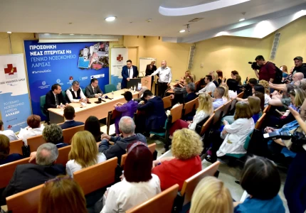 Επίσκεψη του Υπουργού Υγείας Άδωνι Γεωργιάδη και του Υφυπουργού Μάριου Θεμιστοκλέους στο Π.Γ.Ν. και στο Γ.Ν. Λάρισας