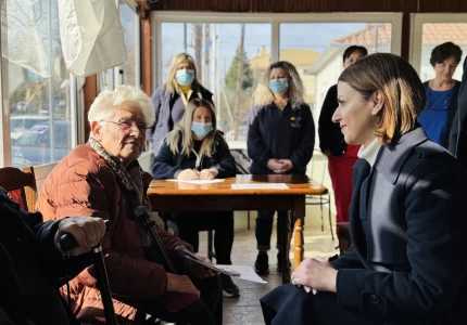 Η Αναπληρώτρια Υπουργός Υγείας Ειρήνη Αγαπηδάκη σε χωριά του Έβρου με τις Κινητές Ομάδες Υγείας (ΚΟΜΥ)