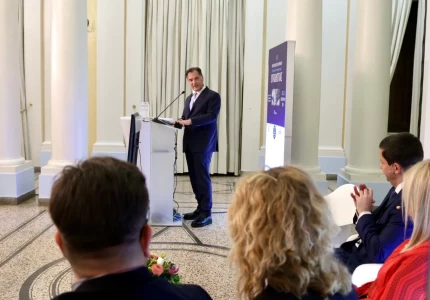 Συμμετοχή του Υπουργού Υγείας Άδωνι Γεωργιάδη στο «16ο Μετεκπαιδευτικό Σεμινάριο Κλινικής και Ερευνητικής Ογκολογίας» του ΕΛ.Ι.Ε.Κ