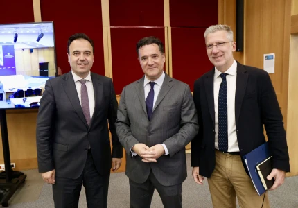 Το νέο πλαίσιο ρυθμίσεων για την πρόσβαση των ανηλίκων στα social media