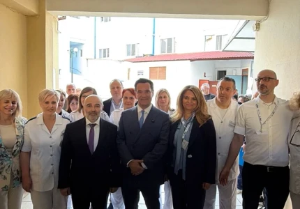 Επίσκεψη του Υπουργού Υγείας Άδωνι Γεωργιάδη στο Γ.Ν. Θεσσαλονίκης «Γ. Γεννηματάς» και στο Γ.Ν. Νάουσας