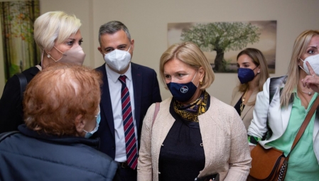 Επισκέψεις της Αναπληρώτριας Υπουργού Υγείας Μίνας Γκάγκα στη Θεσσαλονίκη