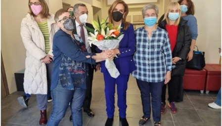 To Κέντρο Ημέρας για την Υποστήριξη Πασχόντων από Άνοια στην Αλεξανδρούπολη εγκαινίασε η Υφυπουργός Υγείας Ζωή Ράπτη,08/04/2022