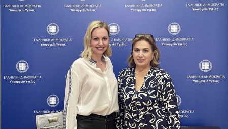 Συνάντηση της Υπουργού Υγείας Αναστασίας Κοτανίδου με την Υπουργό Τουρισμού Ιωάννα Δρέττα