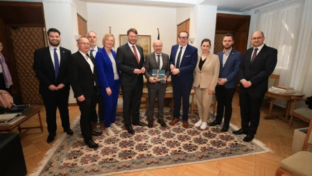 Συνάντηση Υφυπουργού Υγείας Δημήτρη Βαρτζόπουλου με αντιπροσωπεία Γερμανών βουλευτών του CDU και εκπροσώπους του Ιδρύματος Konrad-Adenauer-Stiftung 