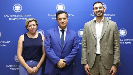 Συνεργασία του Υπουργείου Υγείας με το Airbnb.org για τη δωρεάν διαμονή γιατρών και νοσηλευτών σε πέντε νησιά του Αιγαίου