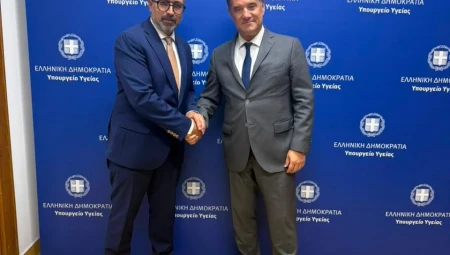 Συνάντηση του Υπουργού Υγείας Άδωνι Γεωργιάδη με τον πρόεδρο της ΠΟΑΣΥ