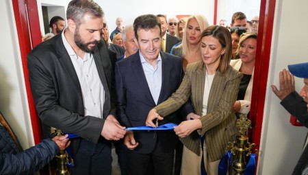 Ειρήνη Αγαπηδάκη: Νέα εποχή για τη Δημόσια Υγεία στη Δυτική Αθήνα. Εγκαινιάστηκε το Πολυδύναμο Περιφερειακό Ιατρείο Πετρούπολης