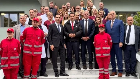 Εγκαίνια του Κέντρου Υγείας Ελασσόνας από τον Υπουργό Υγείας Άδωνι Γεωργιάδη