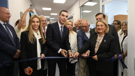 Τελετή παράδοσης νέων νοσοκομειακών κλινών και ιατροτεχνολογικού εξοπλισμού στο Γενικό Νοσοκομείο Αθηνών «ΑΛΕΞΑΝΔΡΑ», δωρεά της Βουλής των Ελλήνων