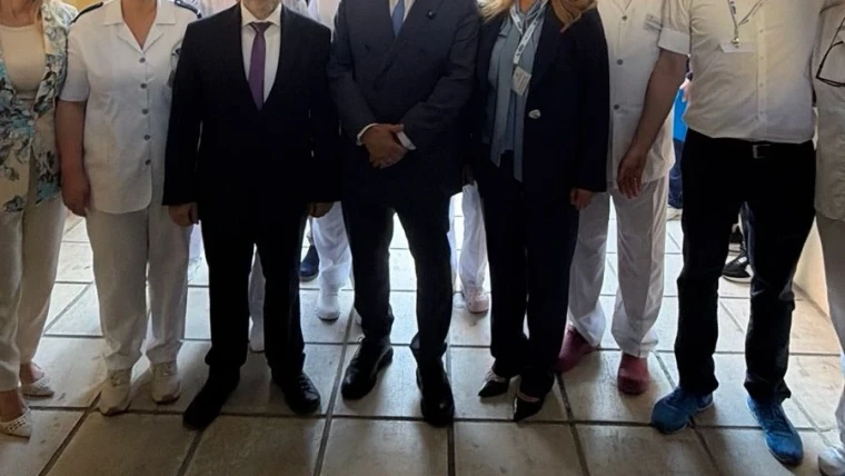 Επίσκεψη του Υπουργού Υγείας Άδωνι Γεωργιάδη στο Γ.Ν. Θεσσαλονίκης «Γ. Γεννηματάς» και στο Γ.Ν. Νάουσας