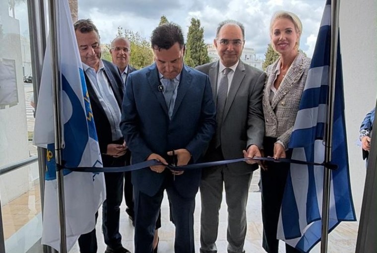 Εγκαινιάστηκε το ανακαινισμένο Κέντρο Υγείας Πάρου από τον Υπουργό Υγείας Άδωνι Γεωργιάδη