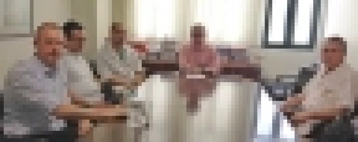 Επίσκεψη του Υφυπουργού, κ. Αντώνη Μπέζα, στο Νοσοκομείο Ιωαννίνων στον τραυματισμένο αστυφύλακα των ΕΚΑΜ.