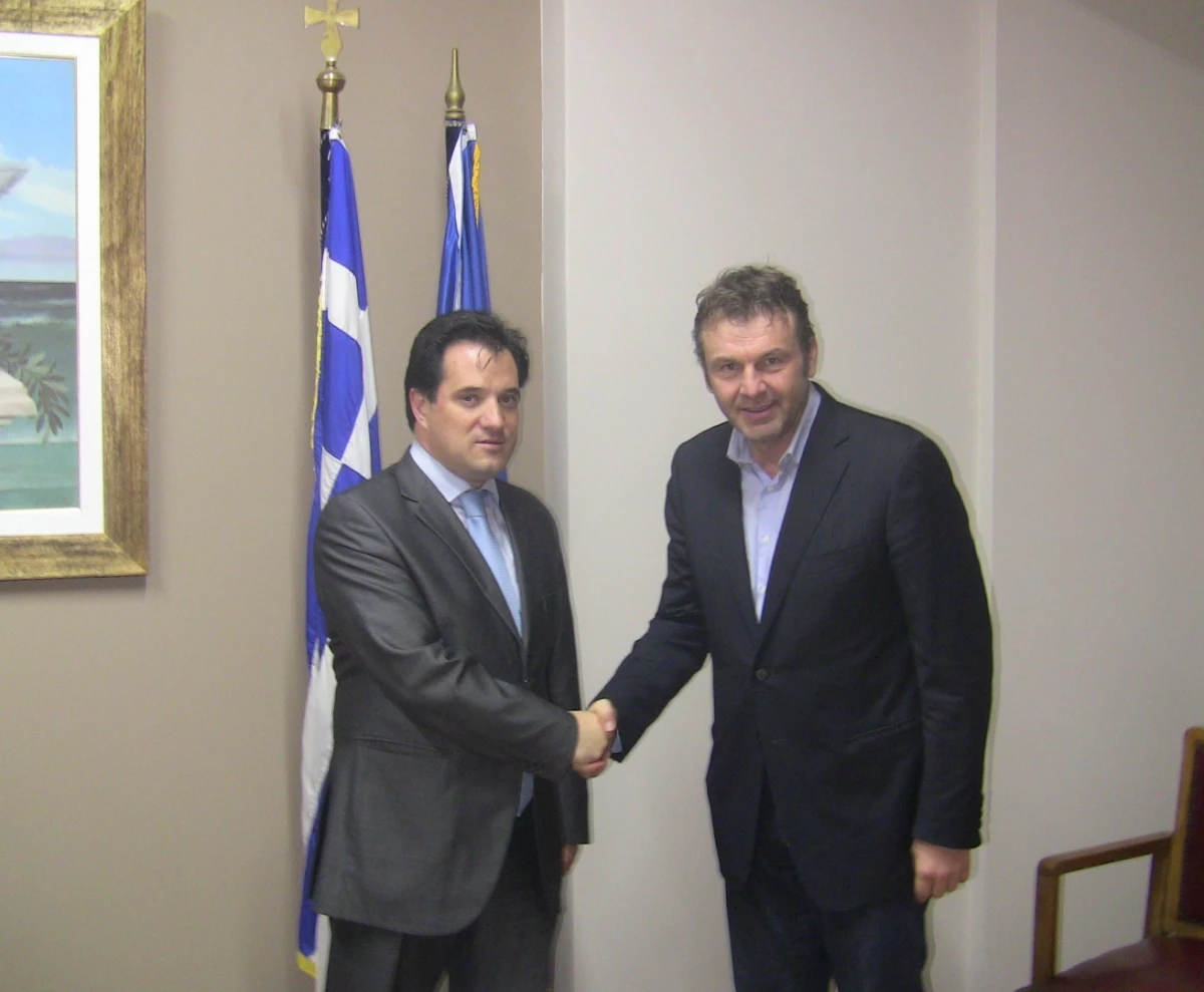 Συνάντηση του Υπουργού Υγείας με το δήμαρχο Στυλίδας.