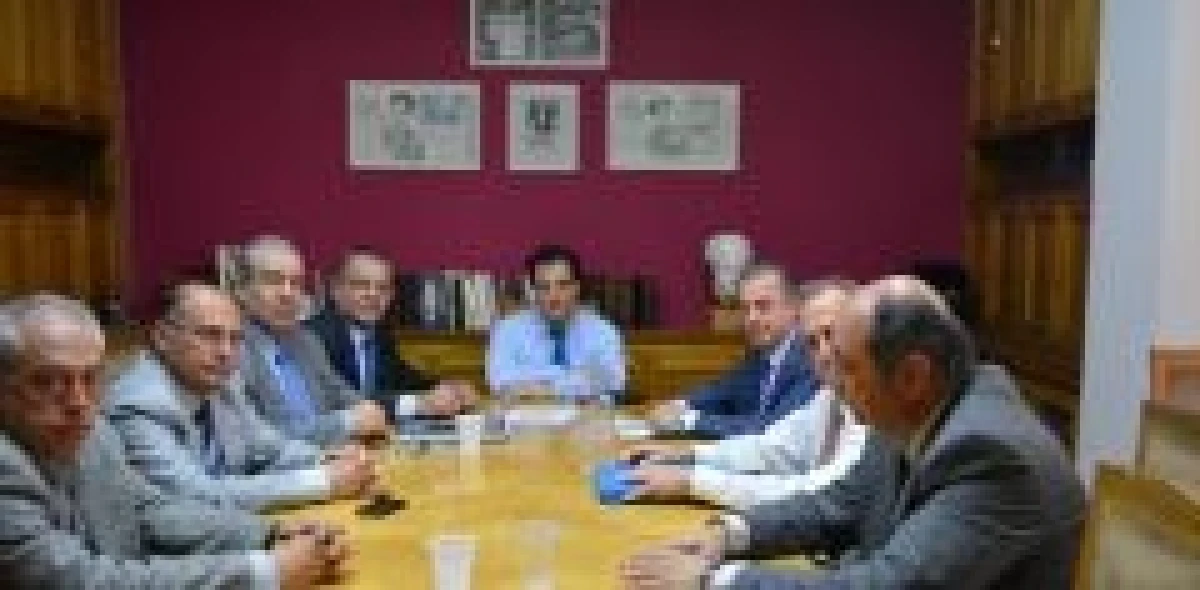 Δηλώσεις μετά τη συνάντηση του Υπουργού Υγείας, κ. Άδωνι Γεωργιάδη, με εκπροσώπους του Πανελληνίου Ιατρικού Συλλόγου, των ιδιωτικών εργαστηρίων και των διαγνωστικών κέντρων.