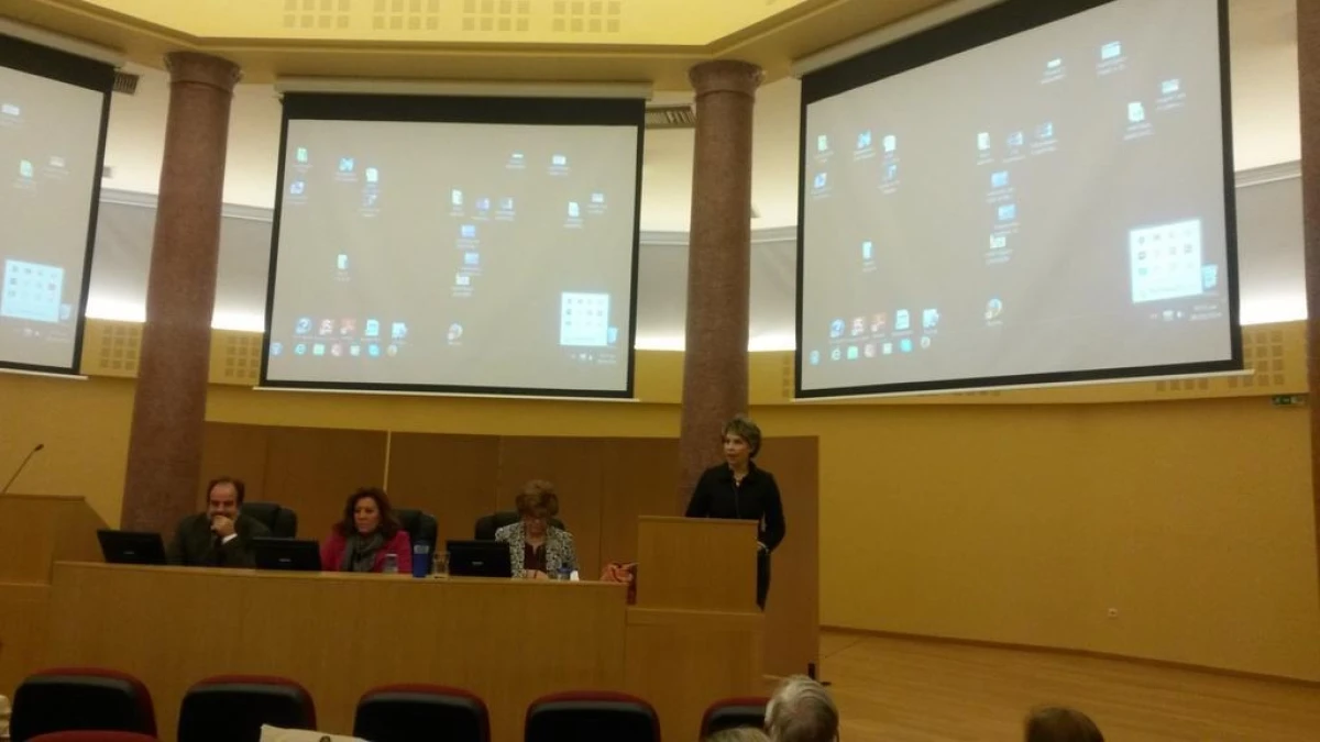 Επίσκεψη της Υφυπουργού Υγείας, Κατερίνας Παπακώστα, στο Κέντρο Υγείας Περιστερίου.