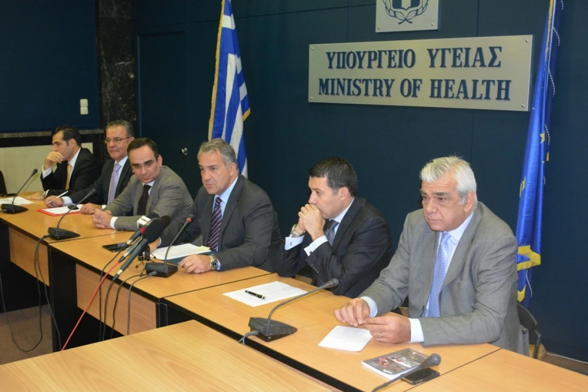 Συνέντευξη Τύπου του Υπουργού Υγείας Μάκη Βορίδη για το ρυθμιστικό πλαίσιο των ιδιωτικών κλινικών 