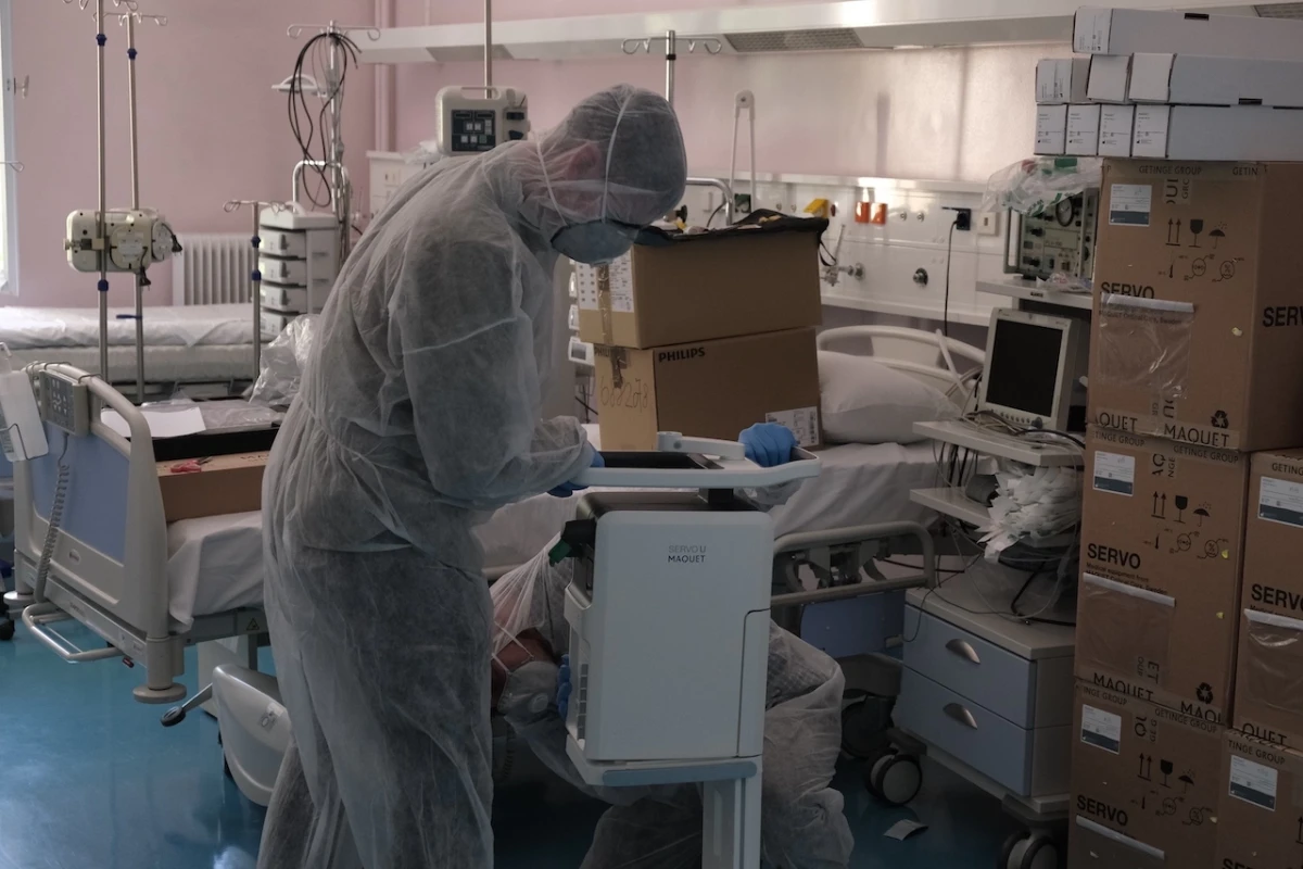 50 καινούριοι αναπνευστήρες υψηλής τεχνολογίας για τις Μονάδες Εντατικής Θεραπείας, δωρεά της εταιρείας «Παπαστράτος»