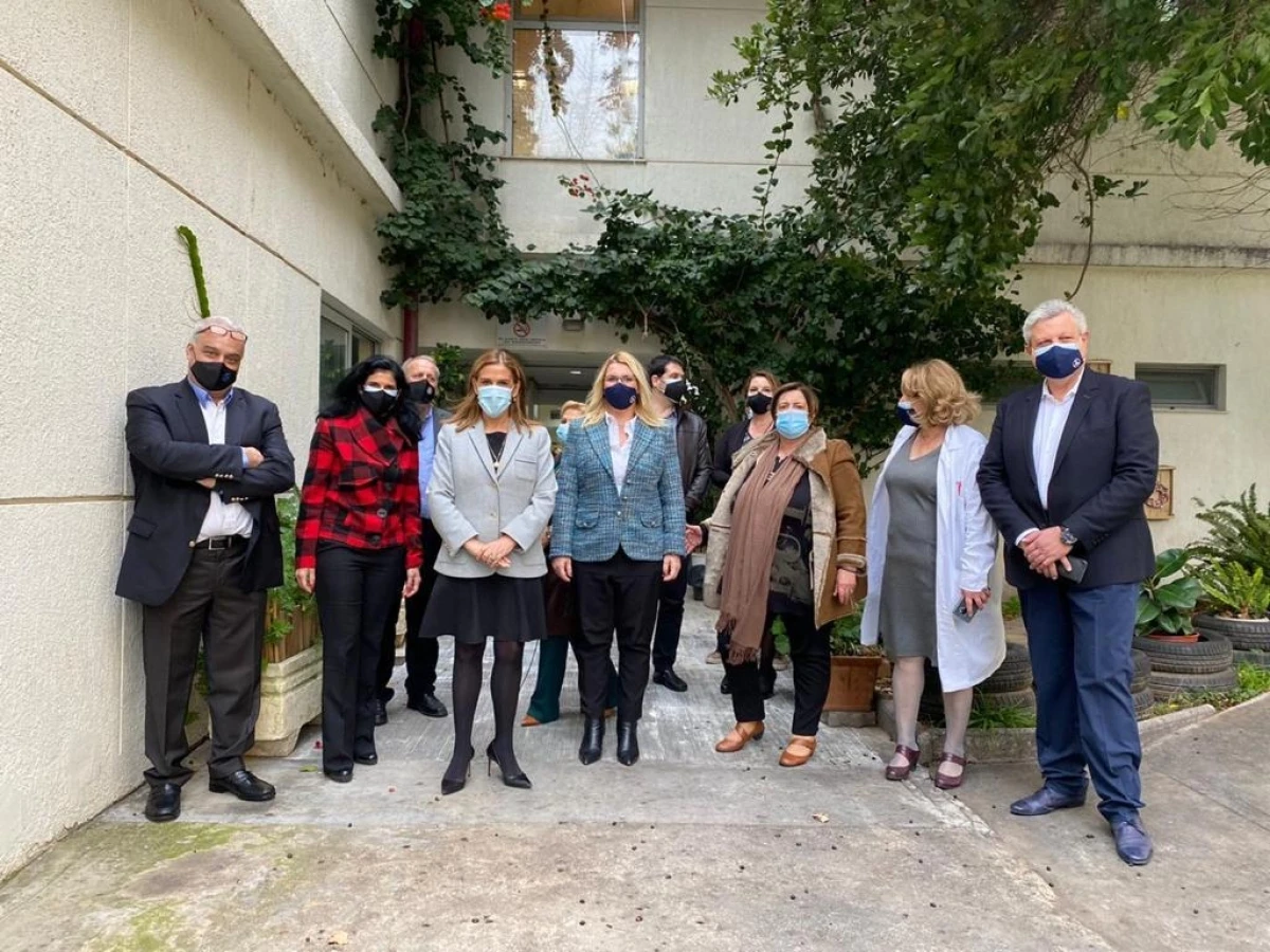 Επίσκεψη Υφυπουργού Υγείας Ζωής Ράπτη στο Γενικό Νοσοκομείο Αττικής Σισμανόγλειο- Αμαλία Φλέμινγκ