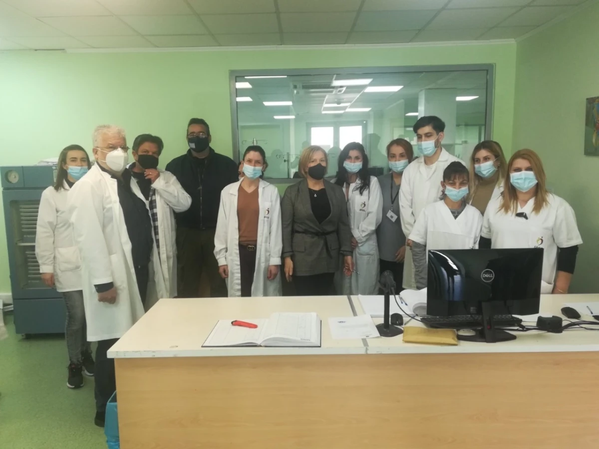 Η αναπληρώτρια Υπουργός Υγείας Μίνα Γκάγκα στο Εθνικό Κέντρο Αιμοδοσίας