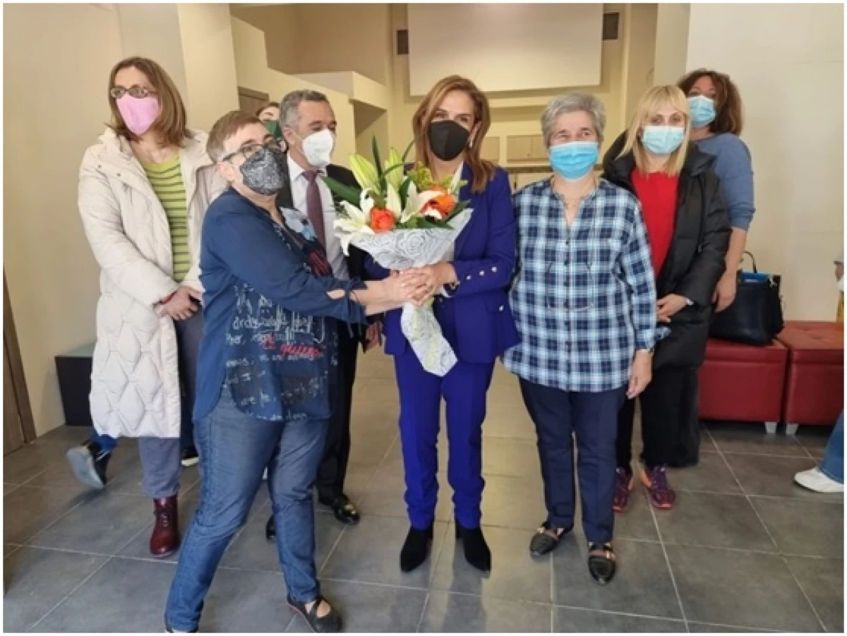 To Κέντρο Ημέρας για την Υποστήριξη Πασχόντων από Άνοια στην Αλεξανδρούπολη εγκαινίασε η Υφυπουργός Υγείας Ζωή Ράπτη,08/04/2022