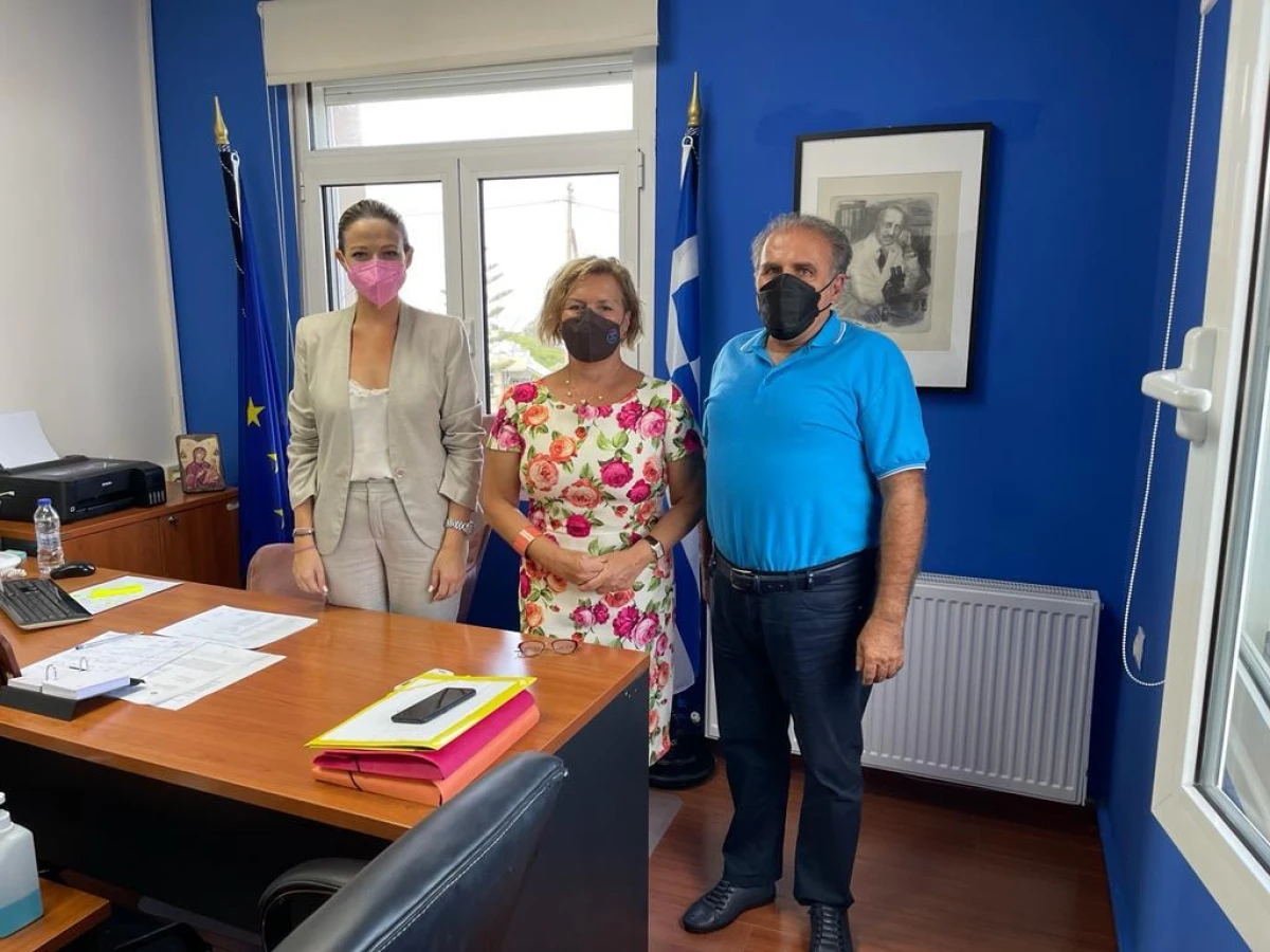 Επίσκεψη της Αναπληρώτριας Υπουργού Υγείας Μίνας Γκάγκα στο Γενικό Νοσοκομείο Κύμης