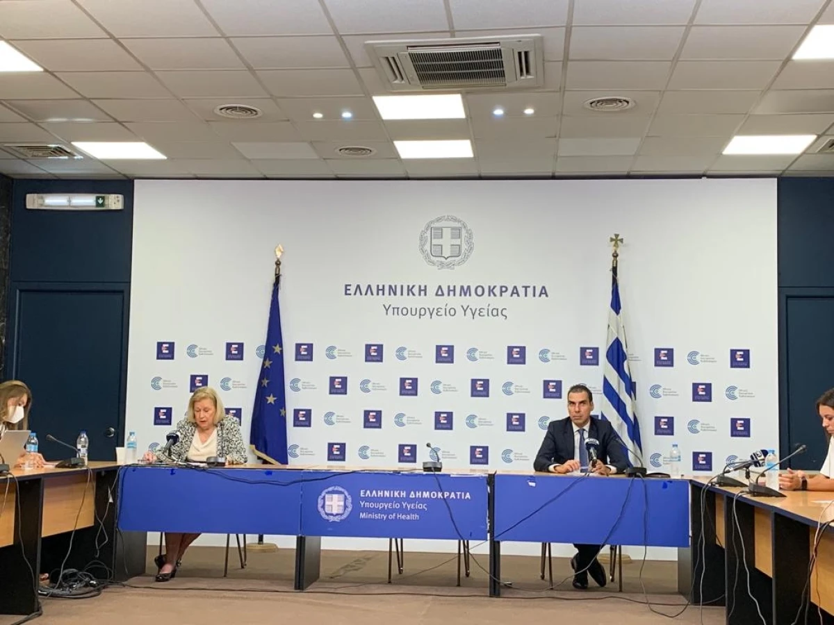 Ενημέρωση διαπιστευμένων συντακτών για το Εθνικό Σχέδιο εμβολιαστικής κάλυψης κατά της COVID-19, από την Πρόεδρο της Εθνικής Επιτροπής Εμβολιασμών Μαρία Θεοδωρίδου και τον Γ.Γ. Πρωτοβάθμιας Φροντίδας Υγείας Μάριο Θεμιστοκλέους