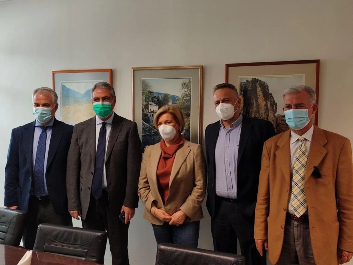 Επίσκεψη Αναπληρώτριας Υπουργού Υγείας Μίνας Γκάγκα στο Γ. Ν. Ιωαννίνων «Γ. Χατζηκώστα»