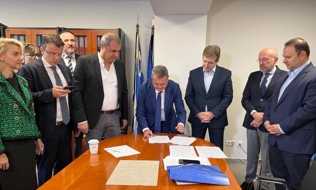 Υπεγράφησαν οι συμβάσεις για την αναβάθμιση των ΤΕΠ και των υποδομών 9 Νοσοκομείων στη Βόρεια Ελλάδα