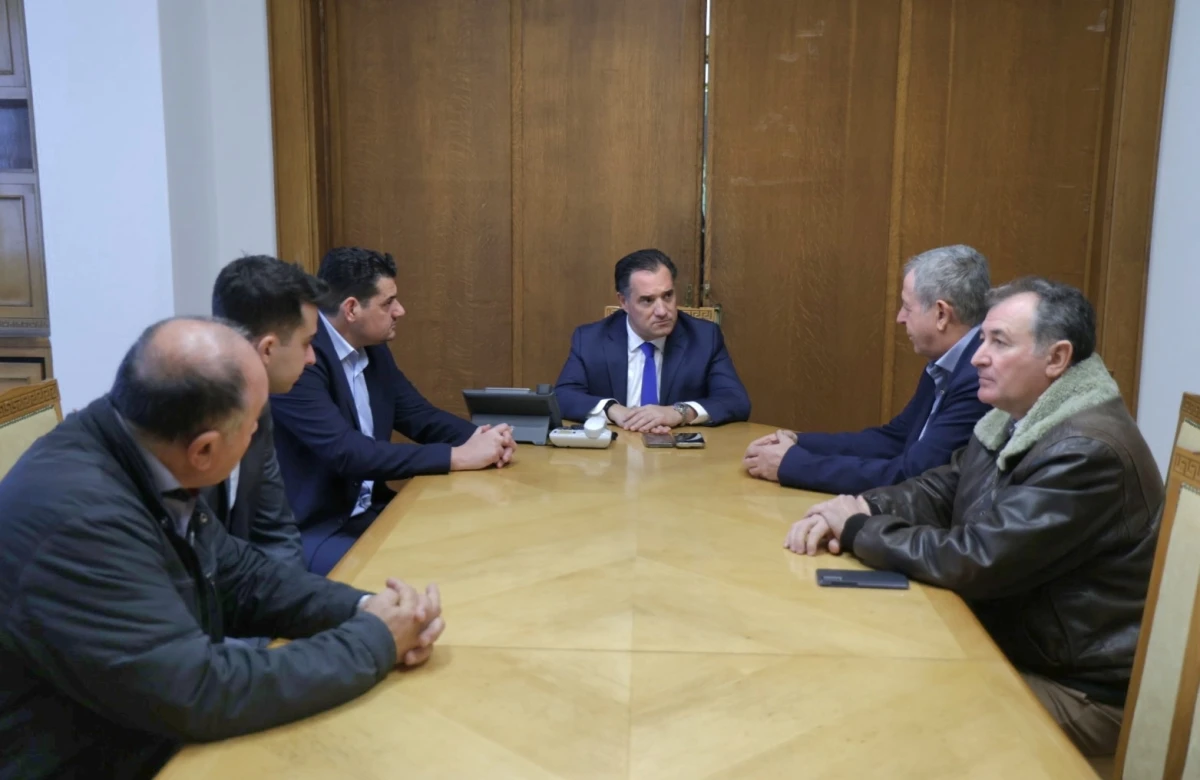 Δήλωση του Υπουργού Υγείας Άδωνι Γεωργιάδη μετά τη συνάντησή του με αντιπροσωπεία της ΠΟΕΔΗΝ και άλλων συνδικαλιστικών οργανώσεων