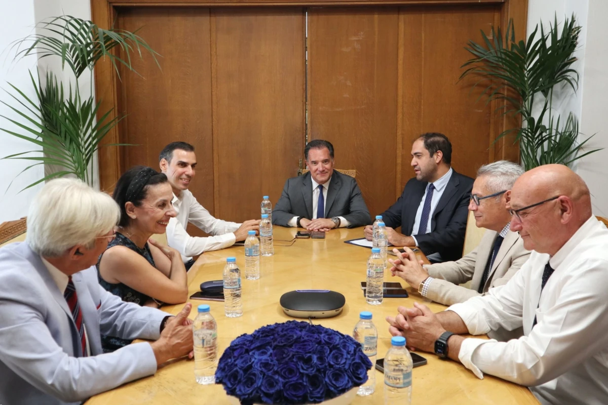 Σύσκεψη υπό τον Υπ. Υγείας Άδωνι Γεωργιάδη για τη δυνατότητα διασύνδεσης του Γ.Ν. Ρεθύμνου με την Ιατρική Σχολή του Πανεπιστημίου Κρήτης