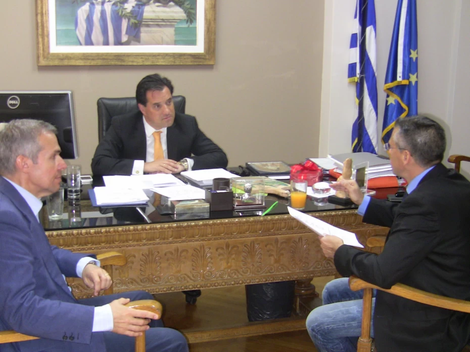 Συνάντηση του Υπουργού Υγείας, κ. Άδωνι Γεωργιάδη, με τον Υφυπουργό Εθνικής  Άμυνας, κ. Αθανάσιο Δαβάκη.
